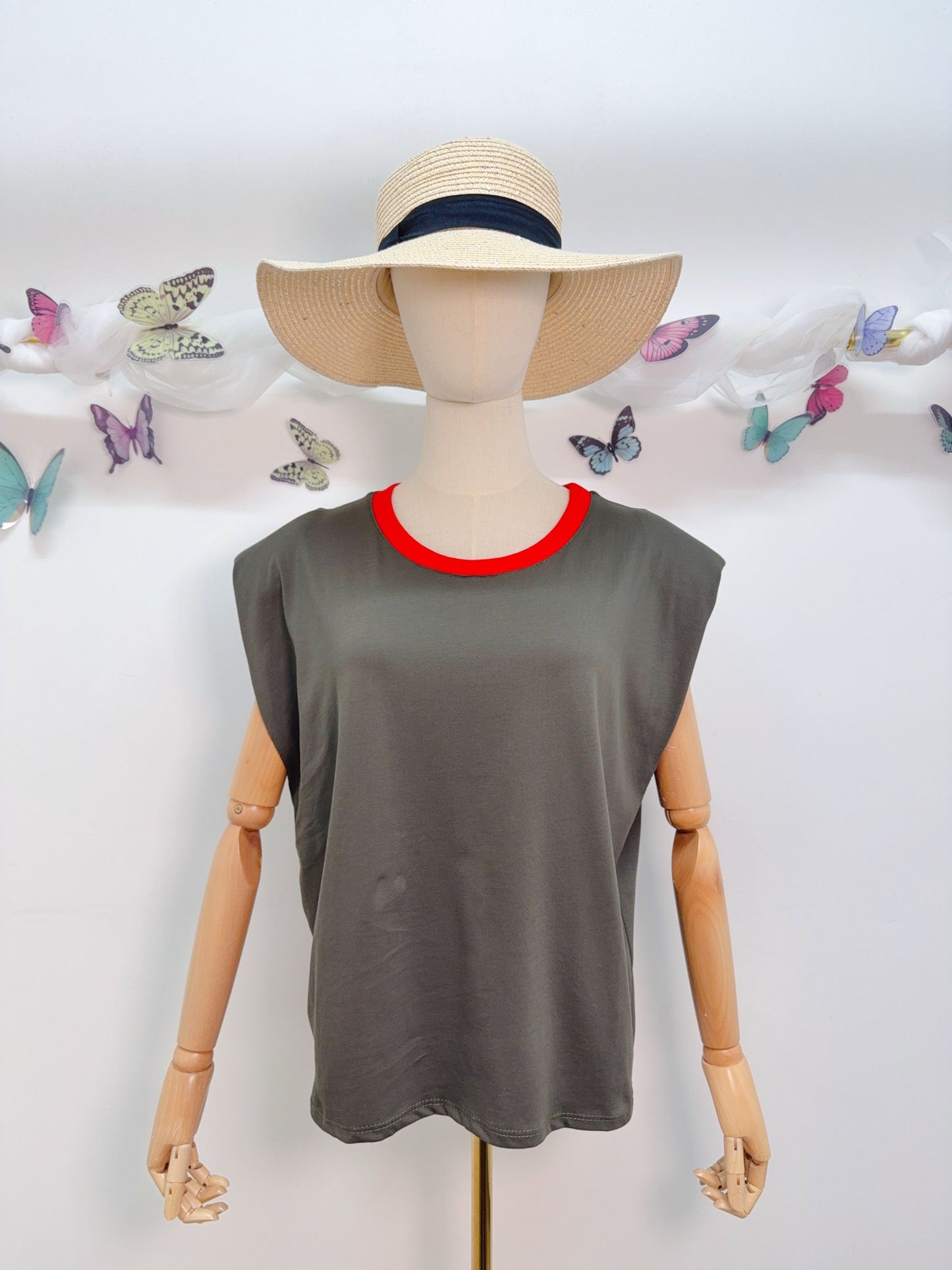 T-Shirt Herz Rückenausschnitt