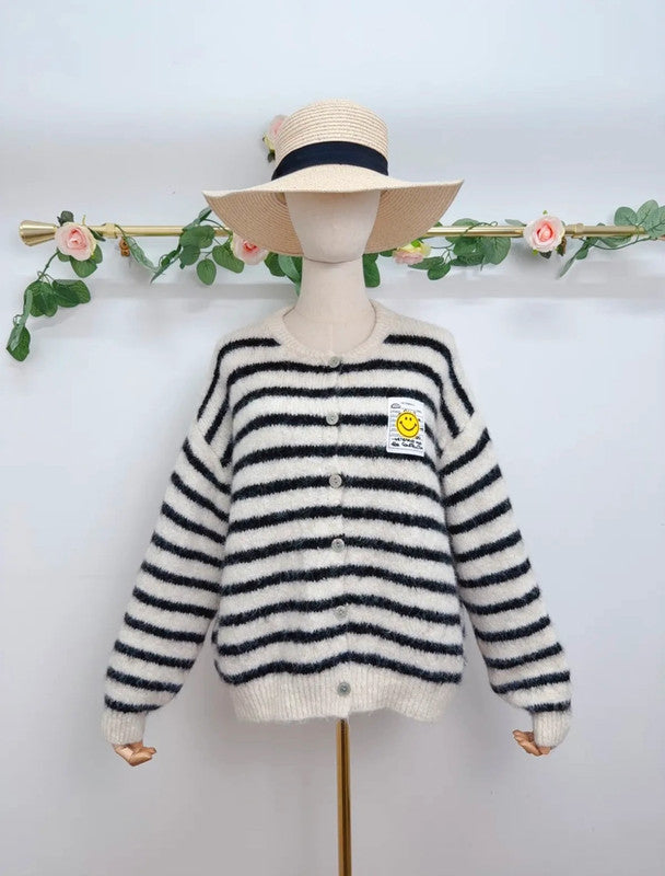 Smiley Patch Cardigan Streifen