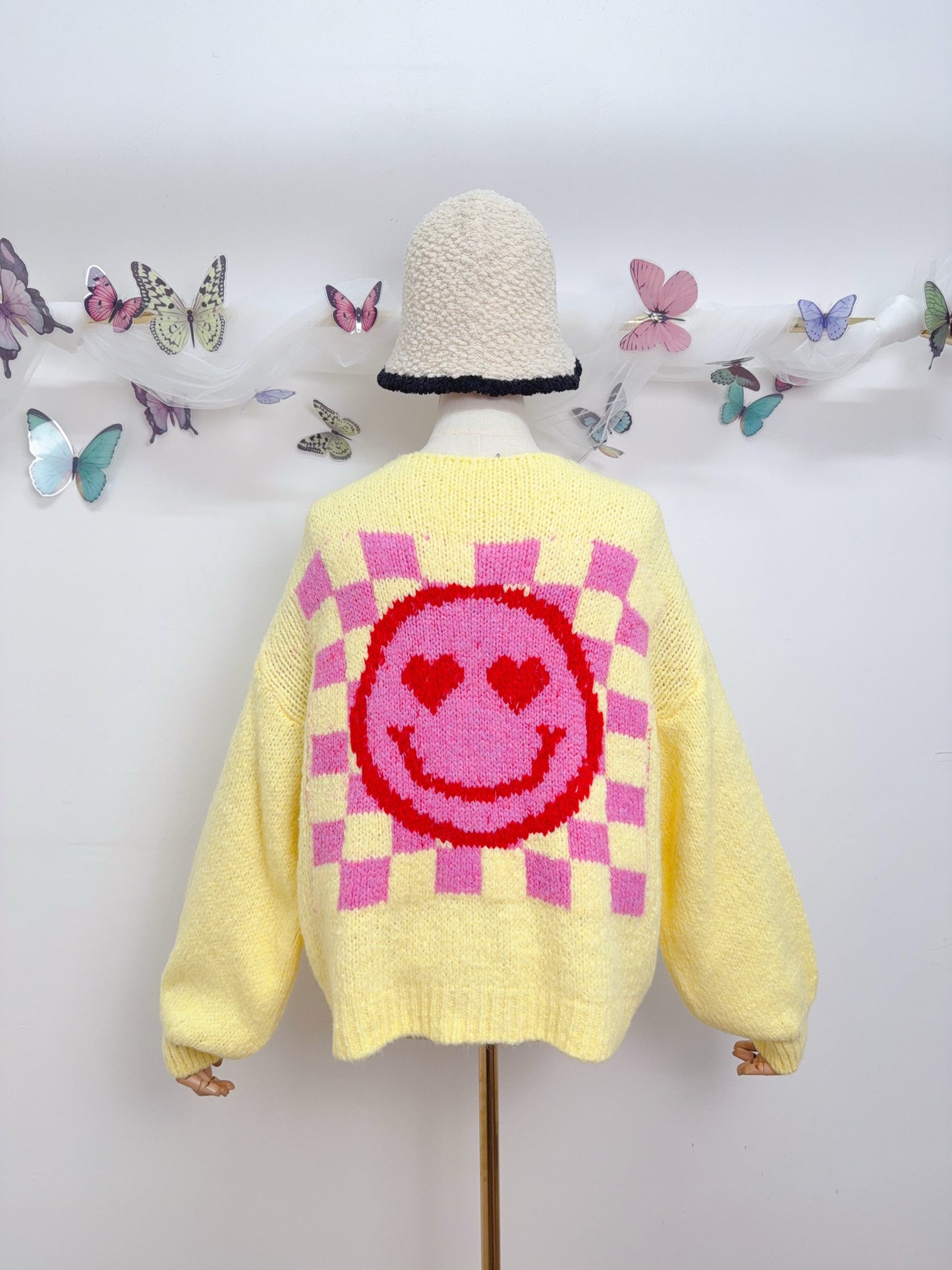 Smiley Strick Cardigan