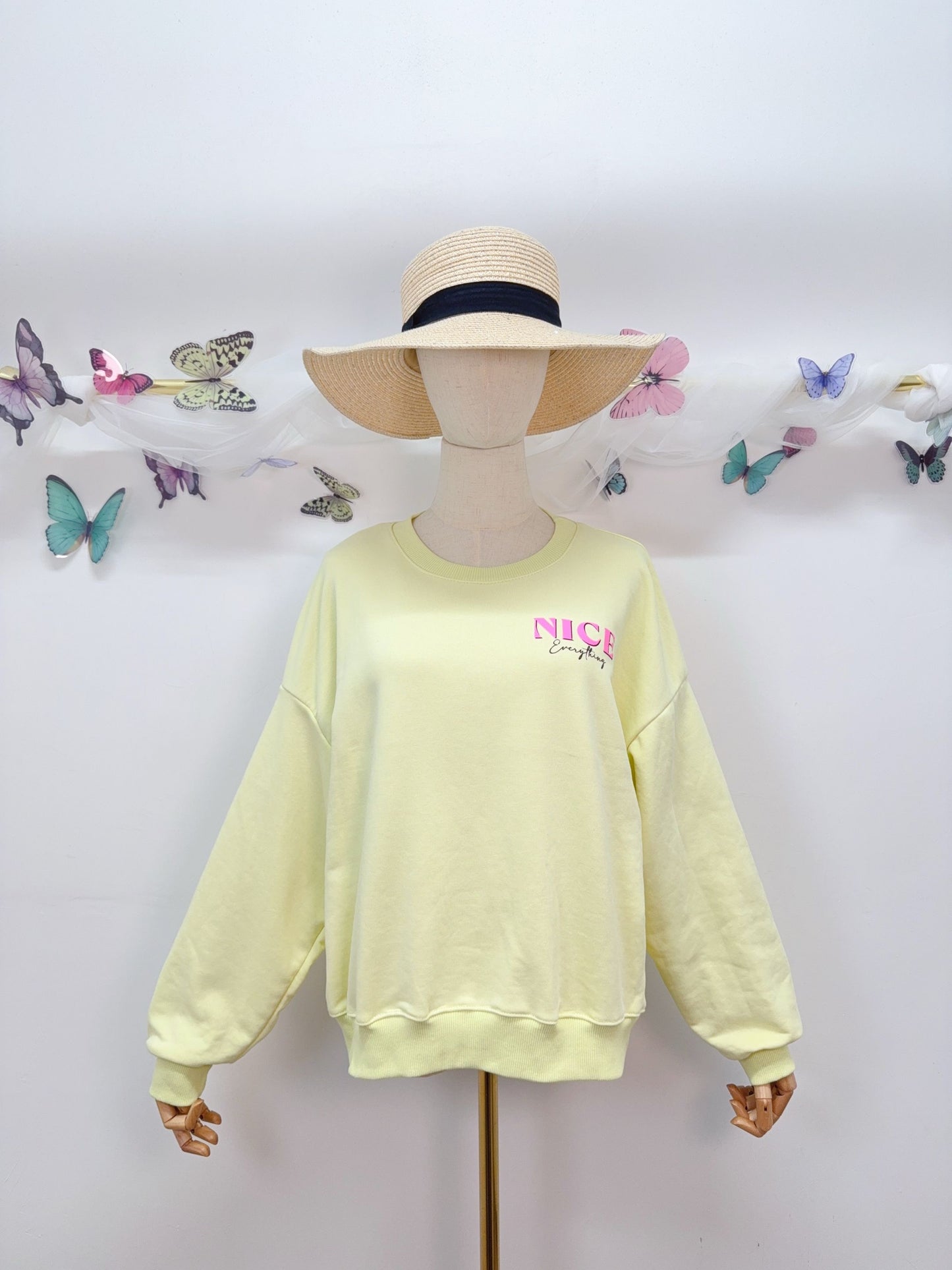 Sweater NICE