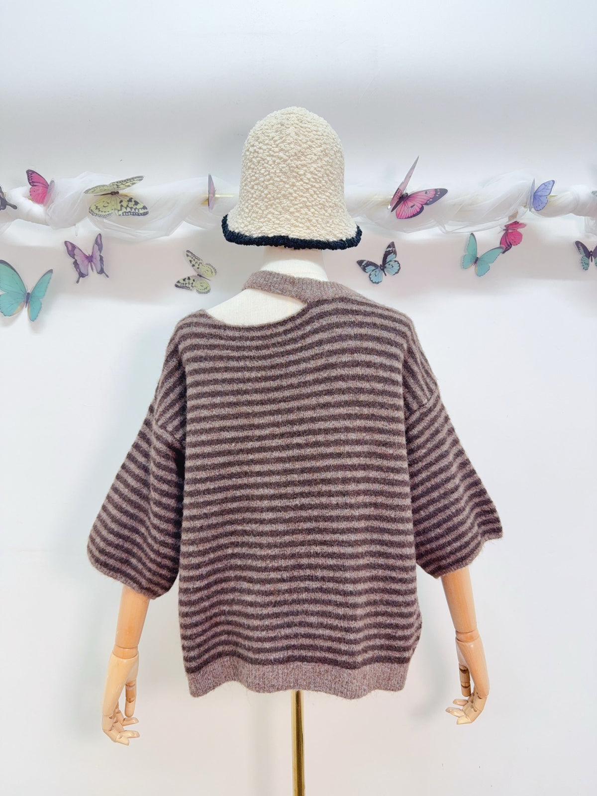 Pullover Shoulder