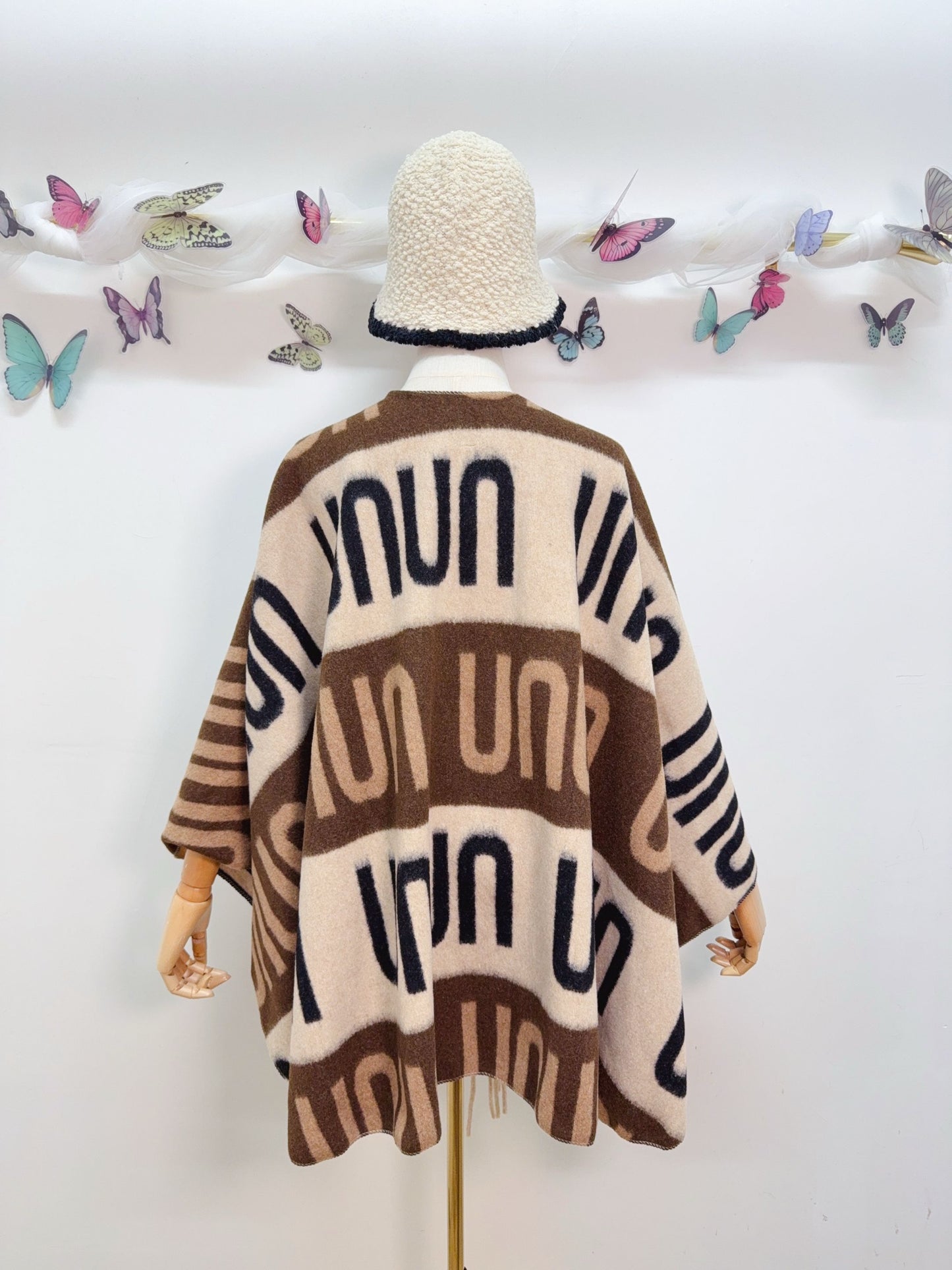 Poncho Streifen