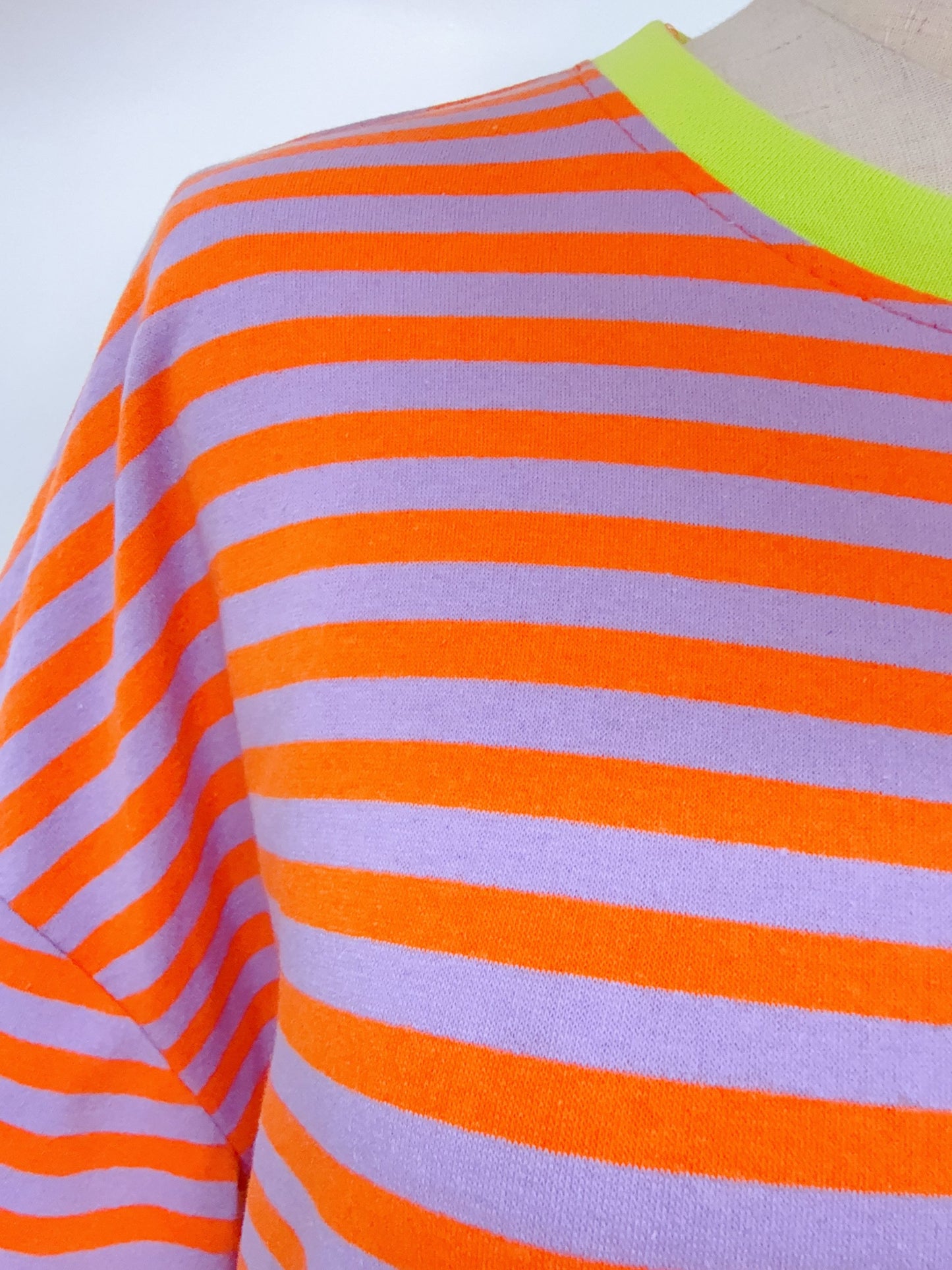 Kleid Sweat Gestreift