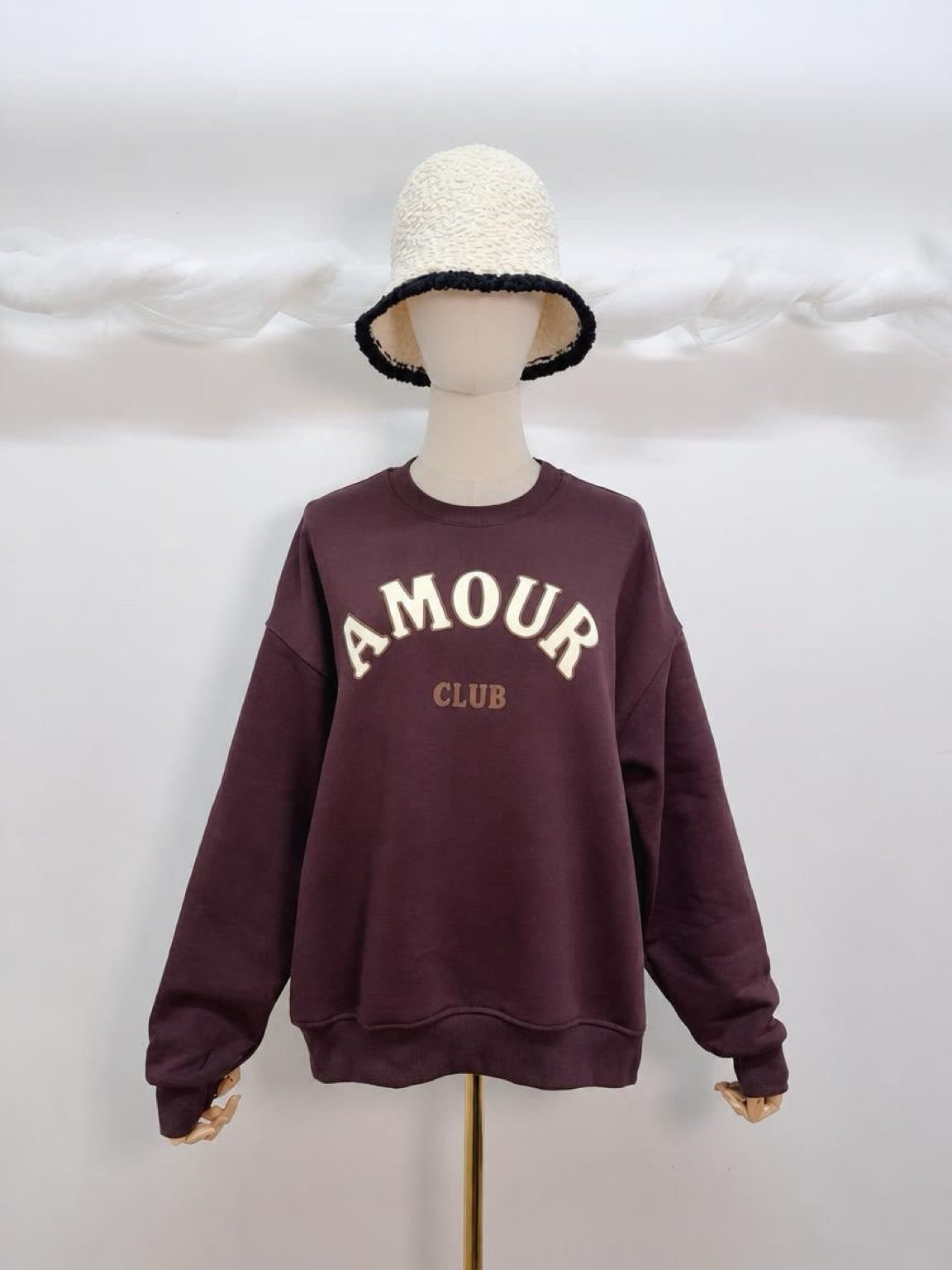 Sweater Amour Club