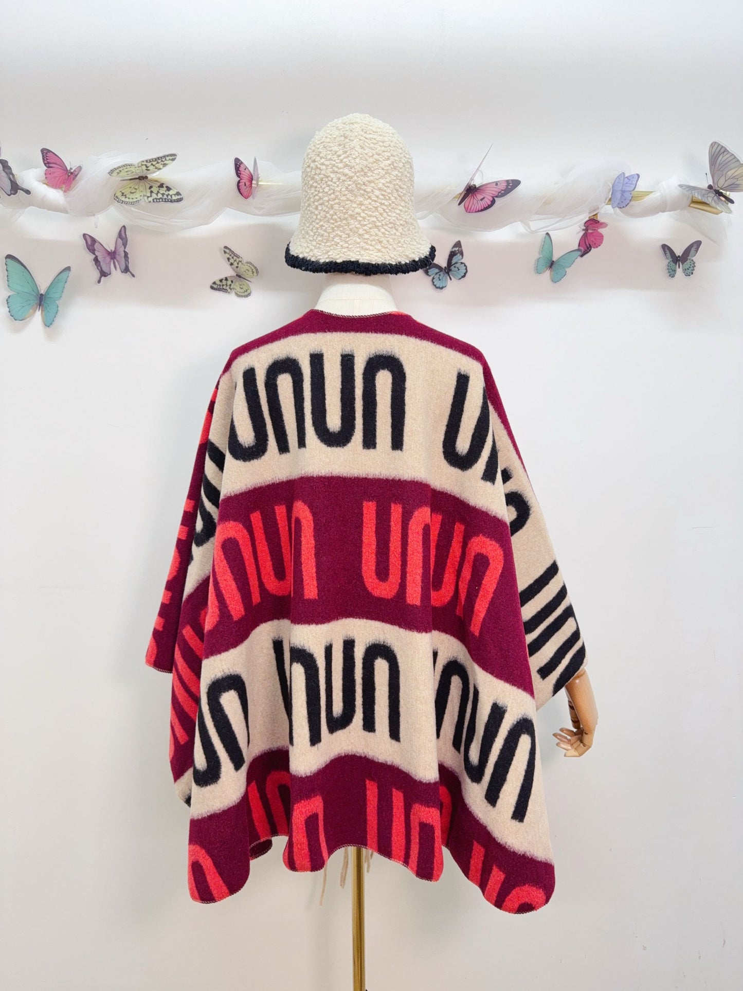 Poncho Streifen