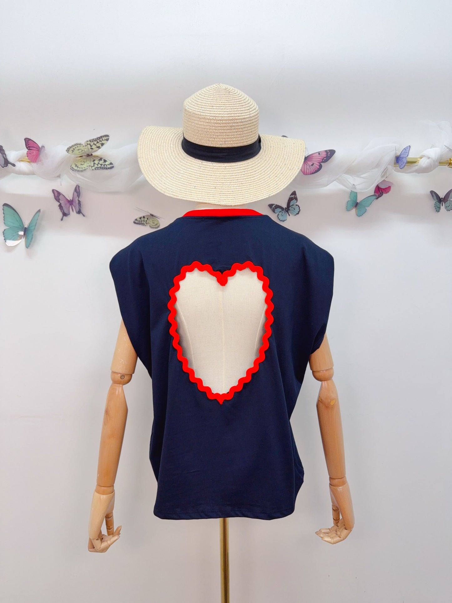 T-Shirt Herz Rückenausschnitt