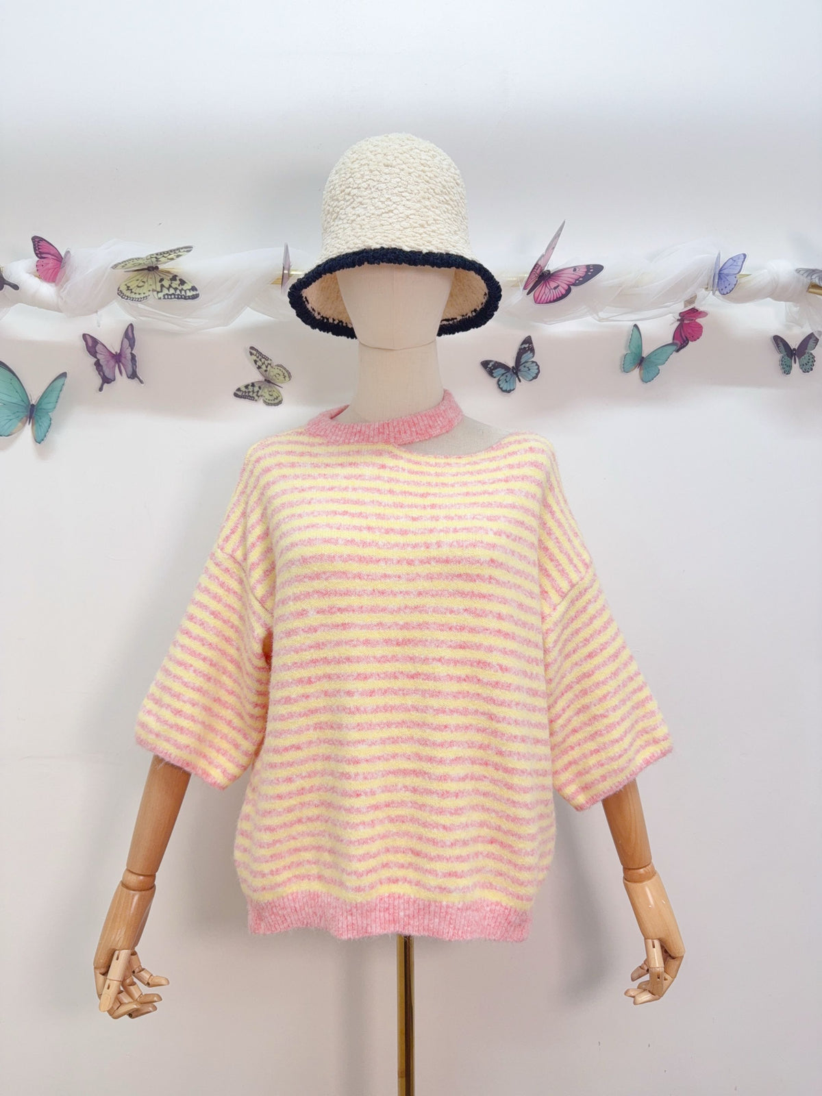 Pullover Shoulder