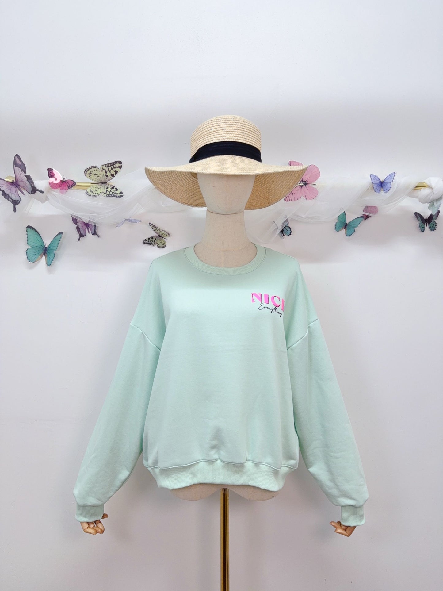 Sweater NICE