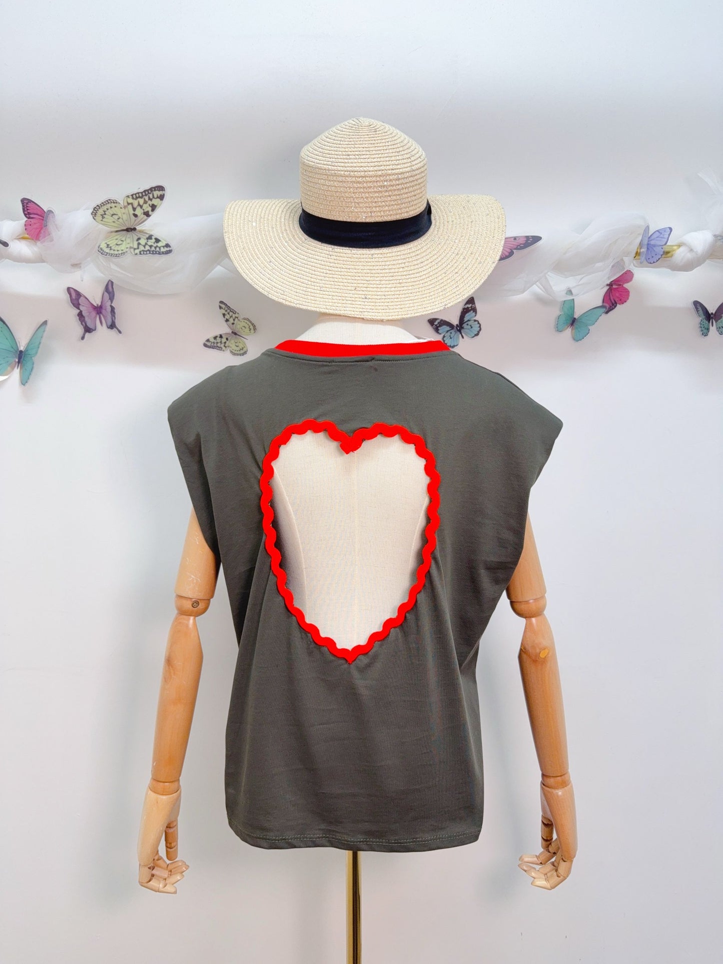 T-Shirt Herz Rückenausschnitt