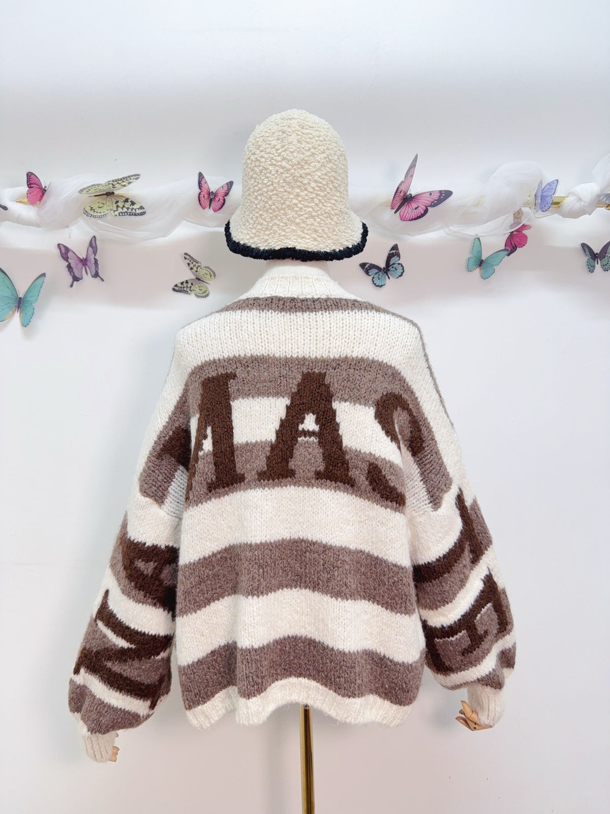 Namaste Pullover