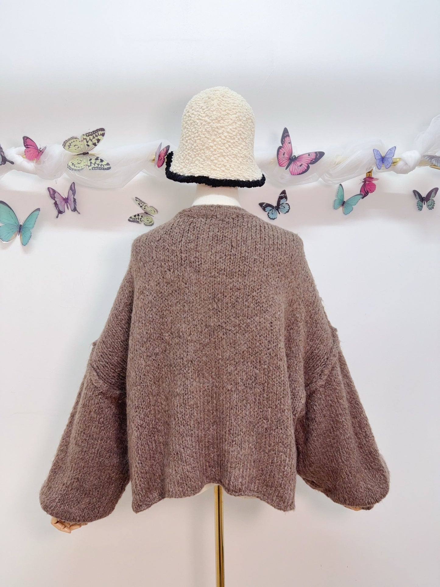Cardigan Goldknöpfe