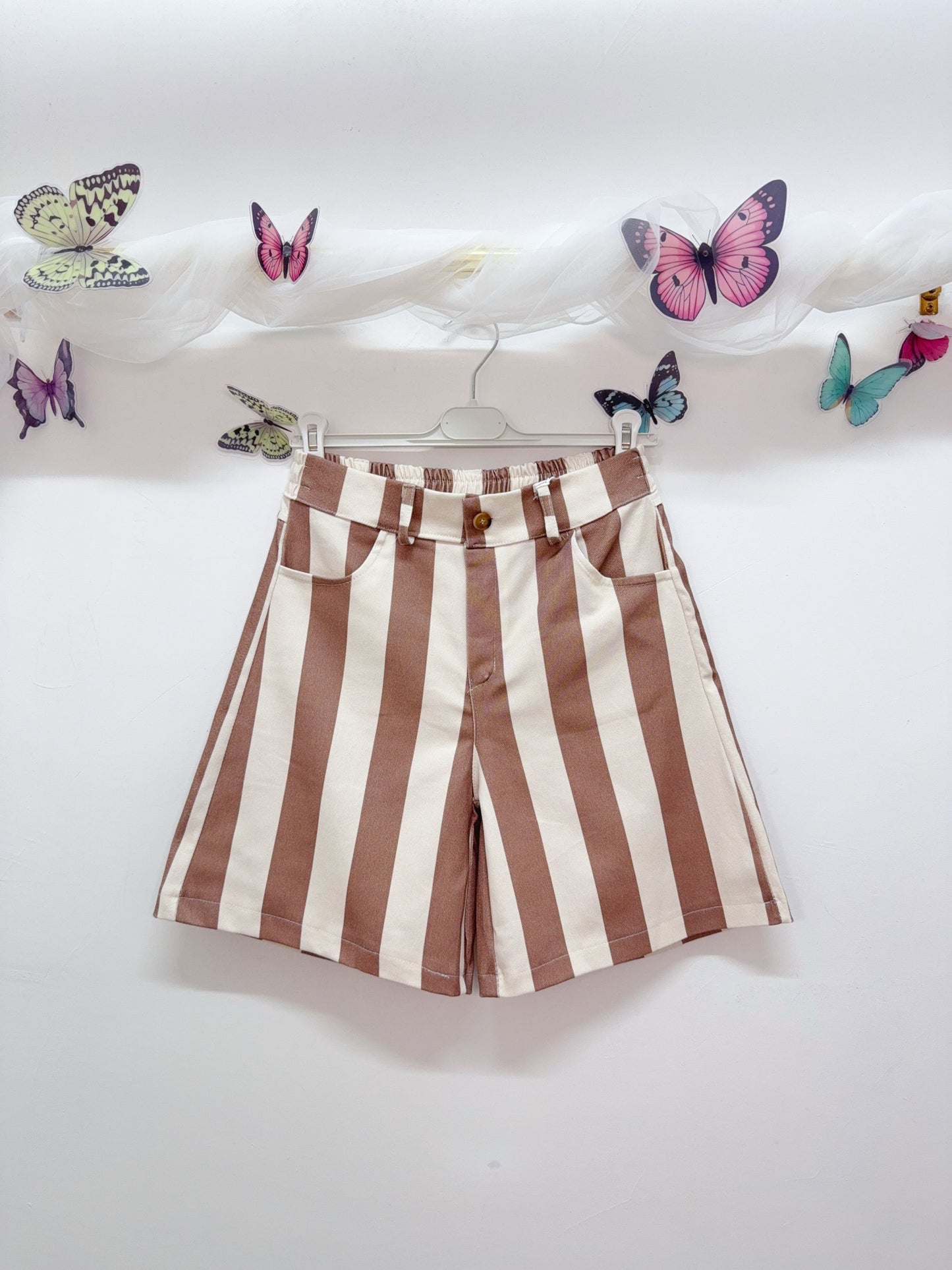 Shorts Streifen