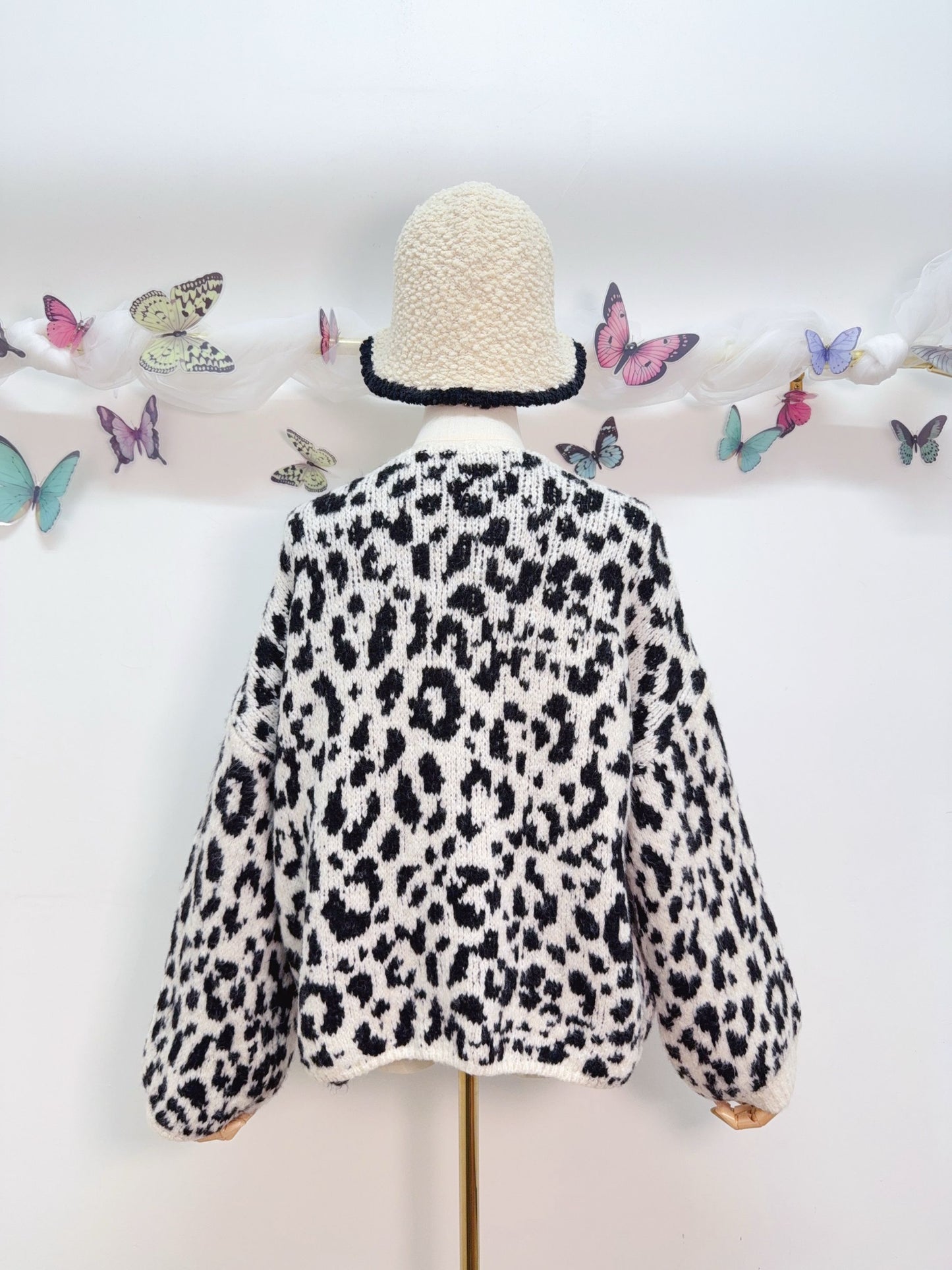 Cardigan Strick Leo