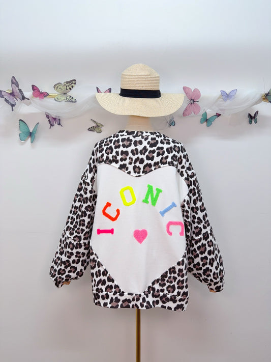 Leo Oversized Sweater Pulli Iconic