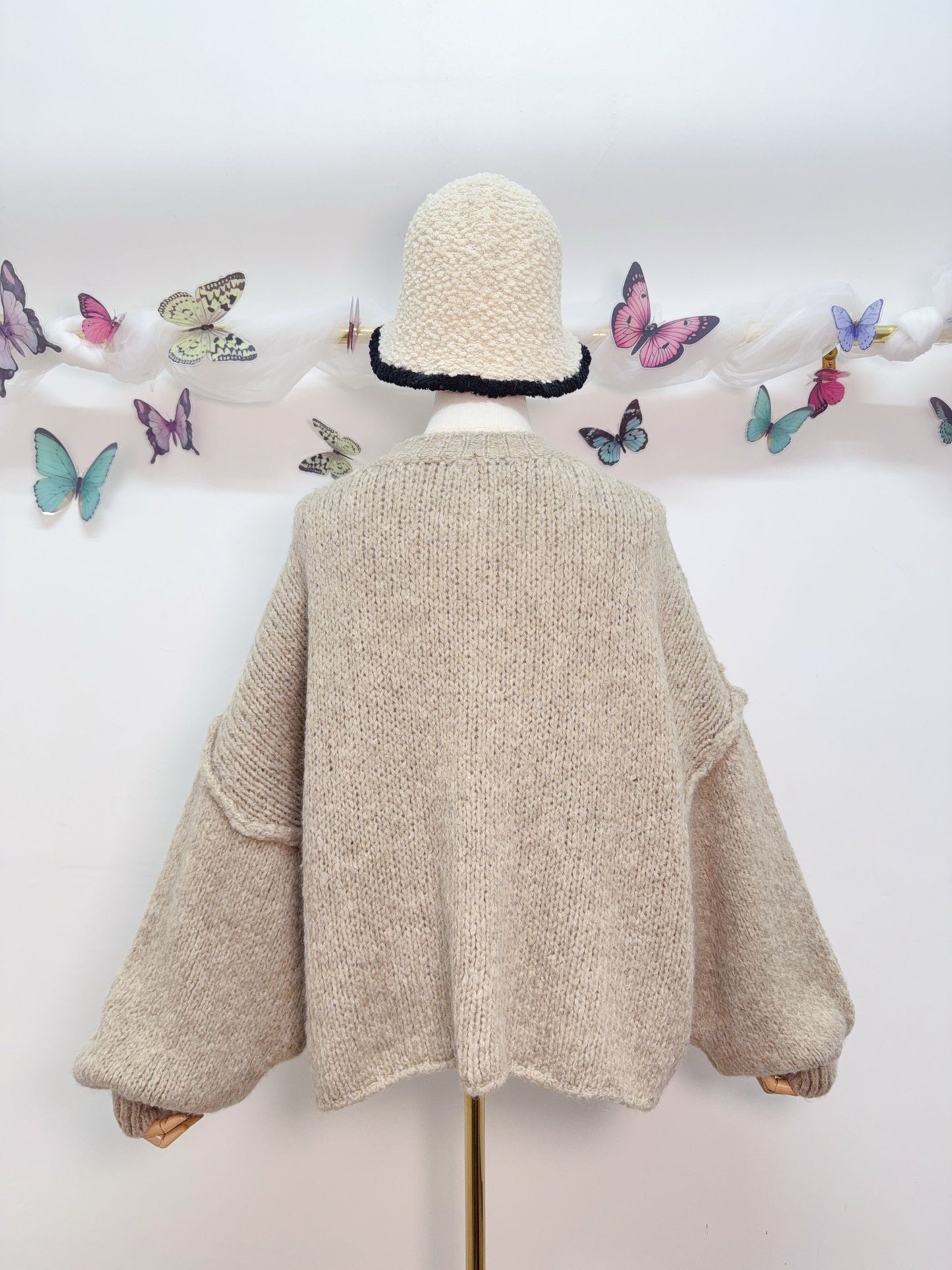 Cardigan Goldknöpfe