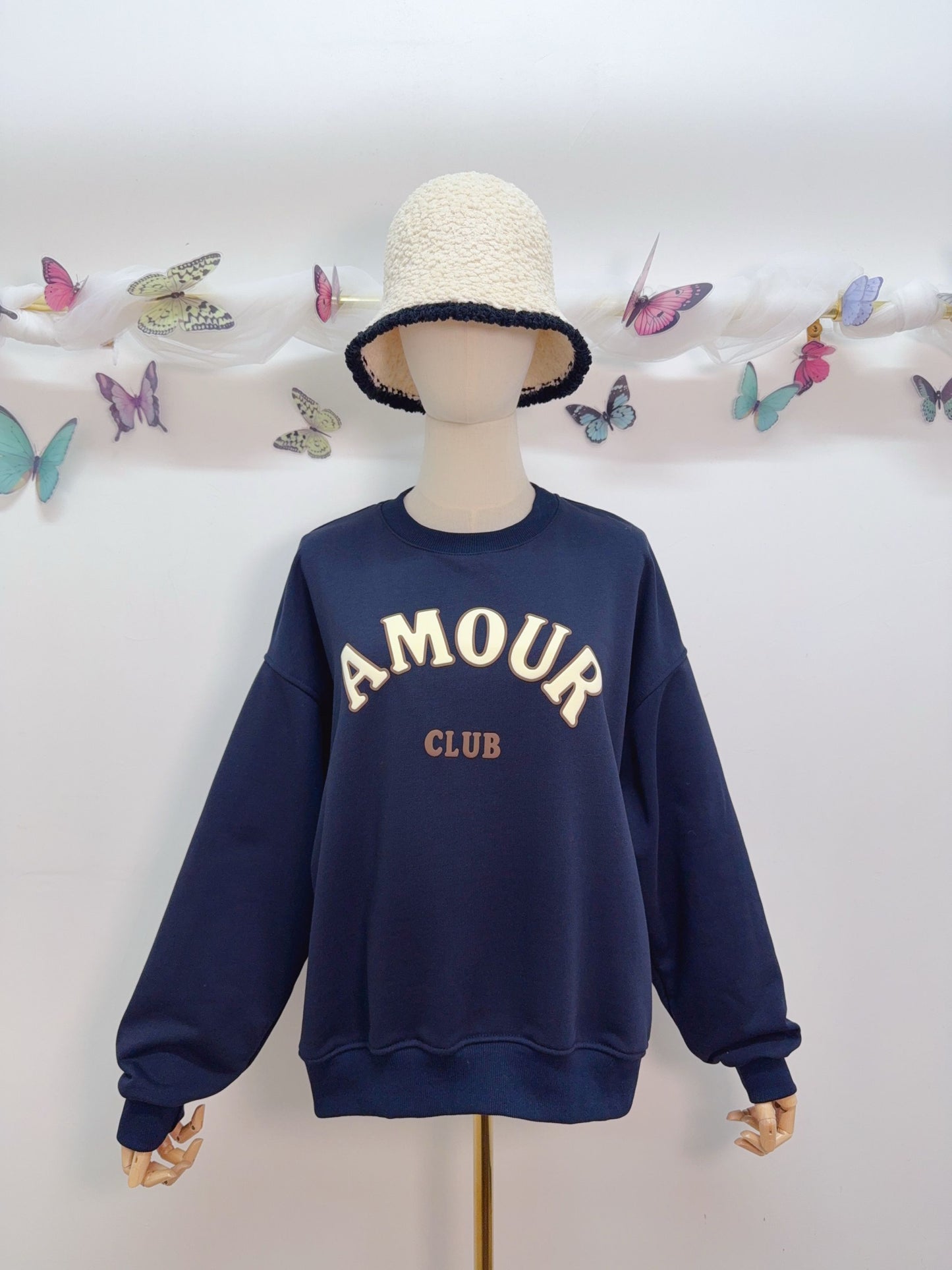 Sweater Amour Club