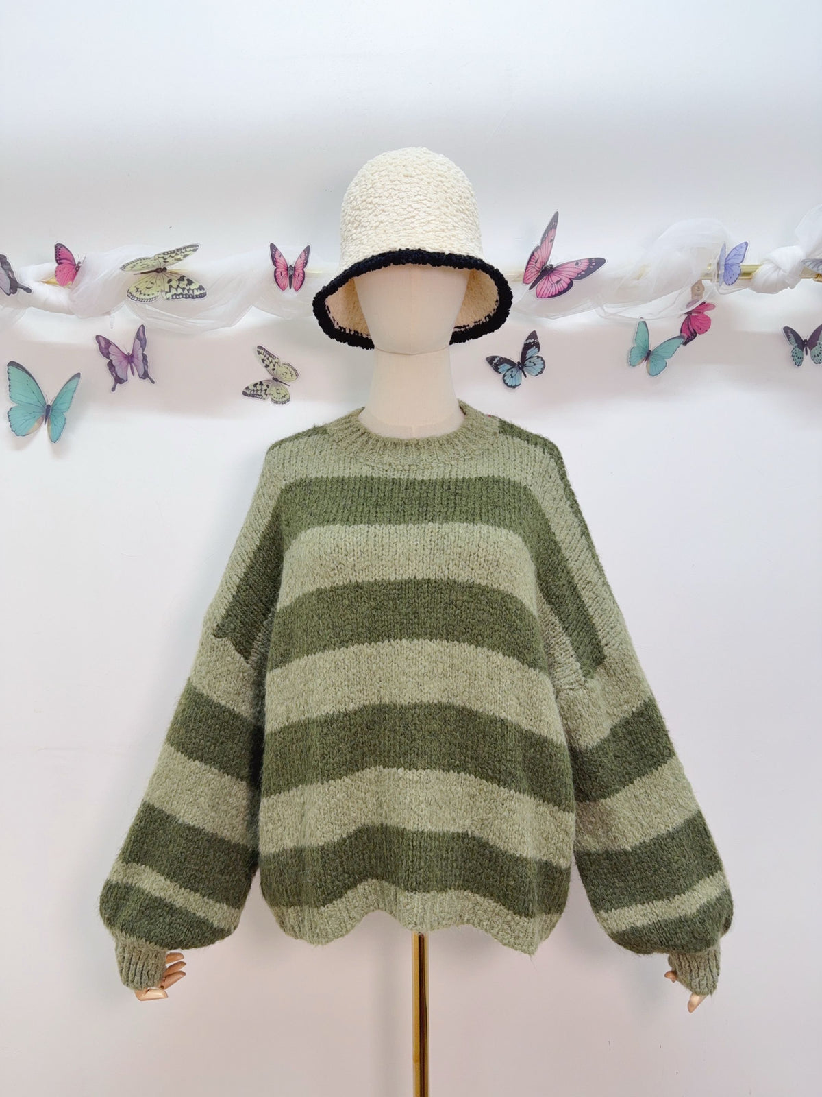 Namaste Pullover