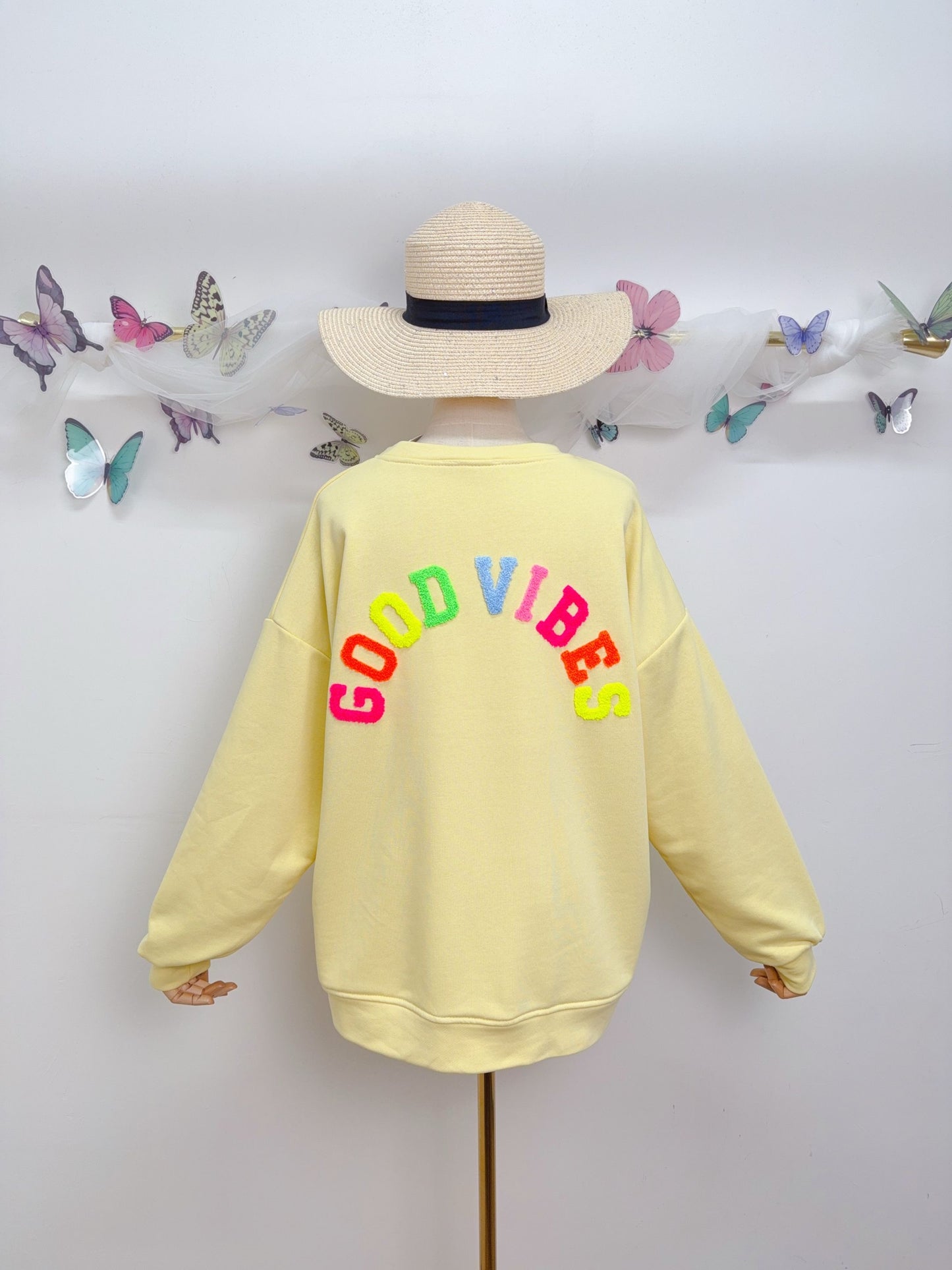 Sweater Good Vibes