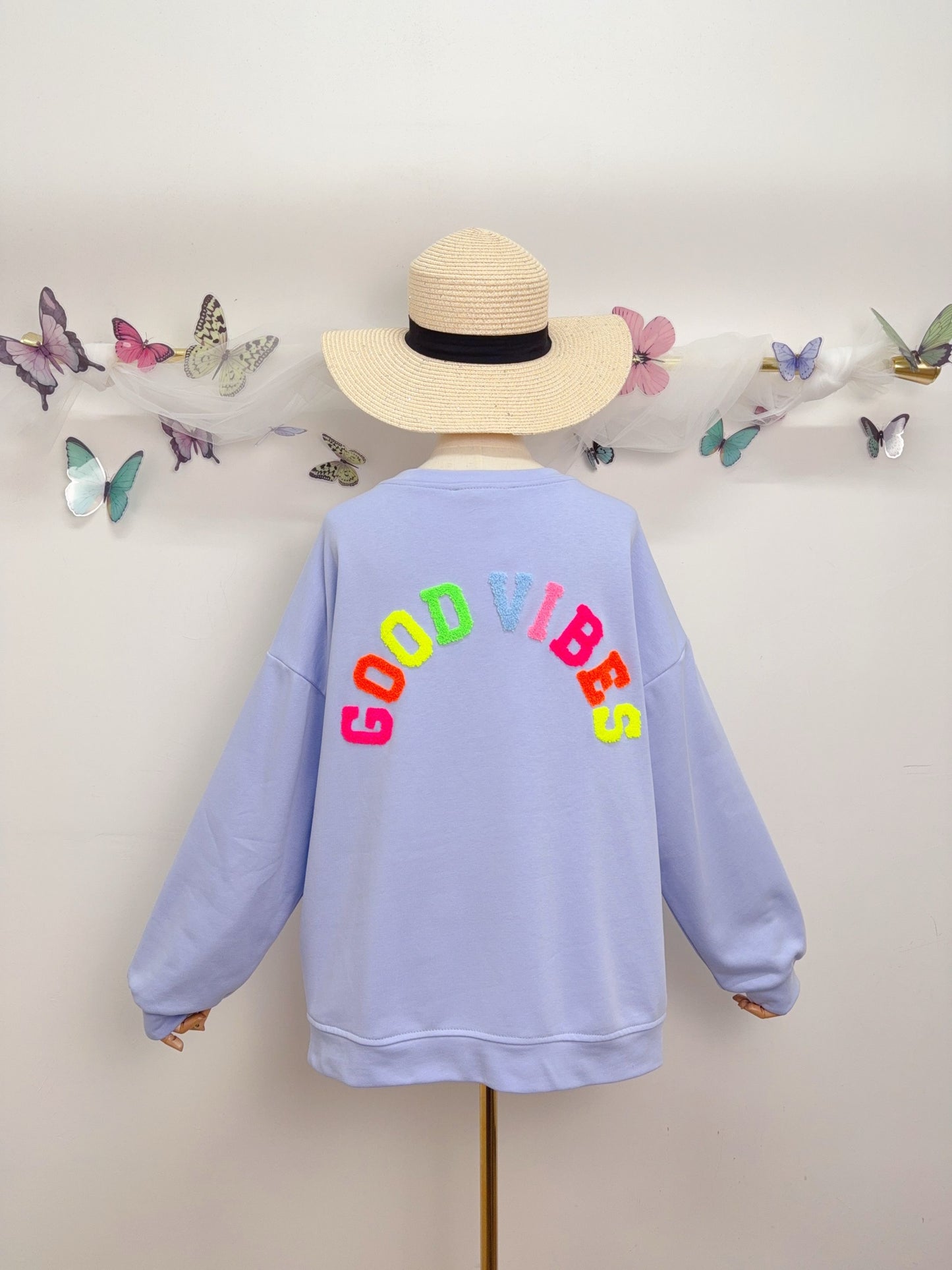 Sweater Good Vibes