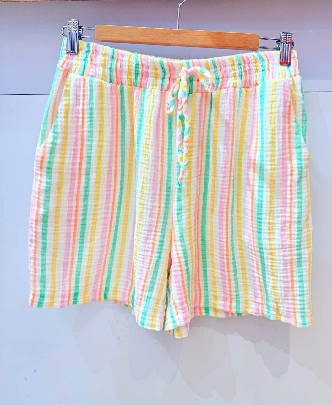 Zweiteiler Set Bluse Shorts Streifen